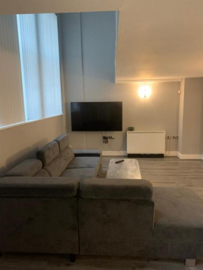 New York Loft Style Serviced Apartment In Liverpool City Centre